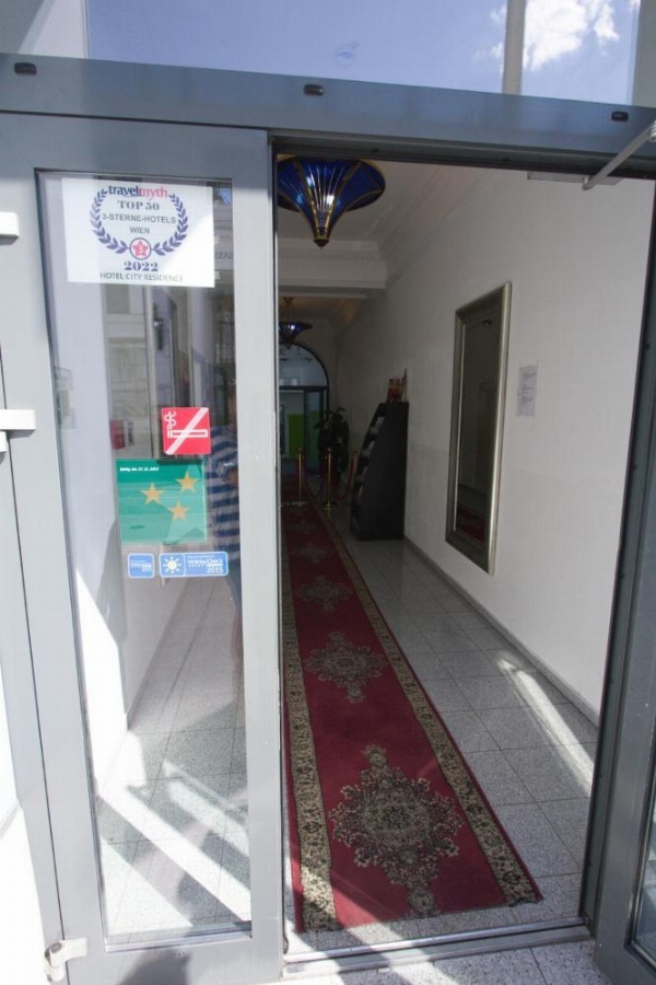 Hotel City Residence image 34