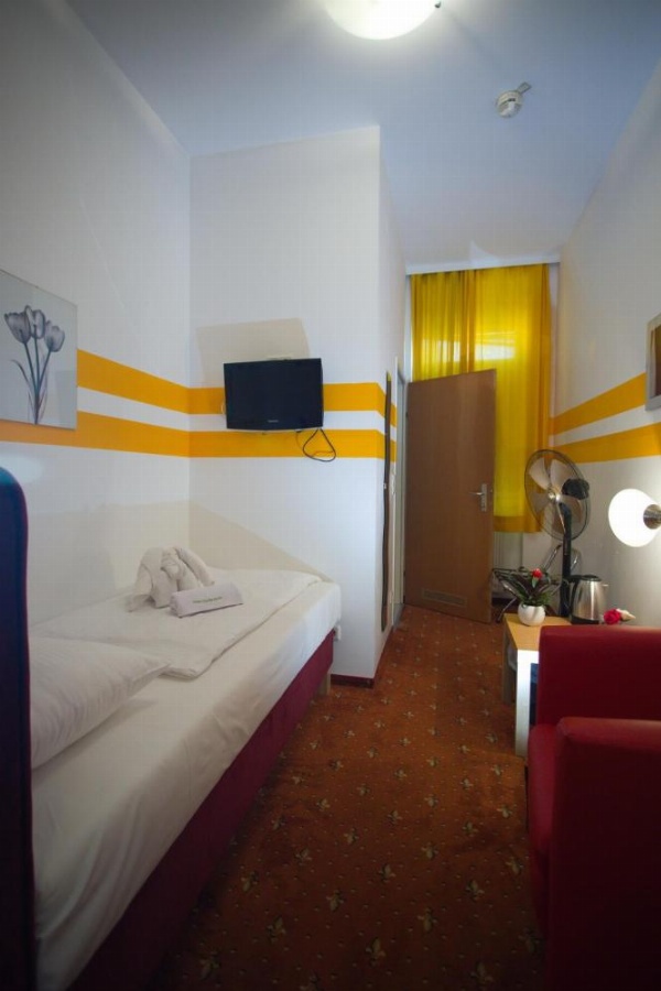 Hotel City Residence image 48