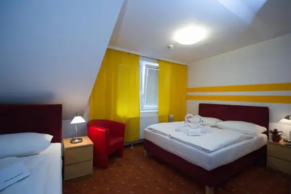 Hotel City Residence 4